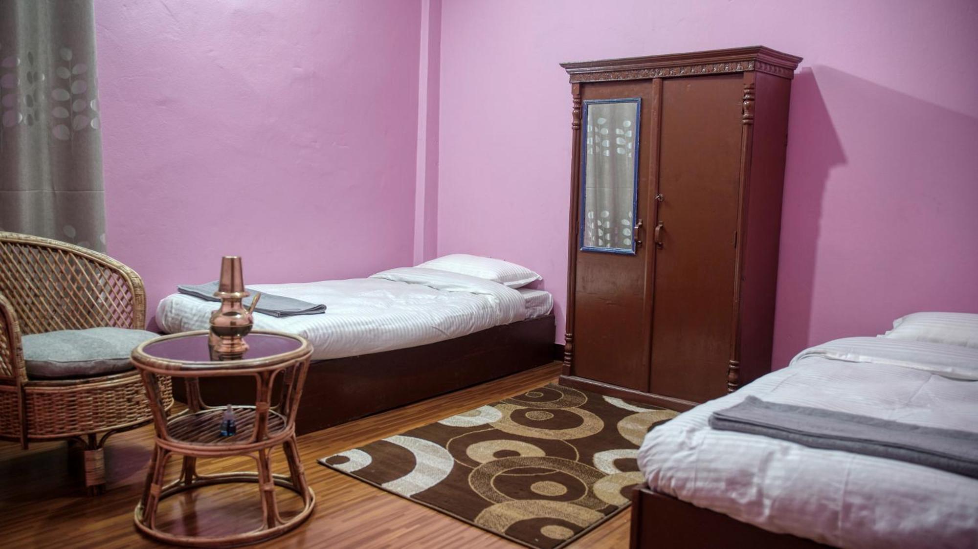 Yogstay Homestay In 加德满都 外观 照片